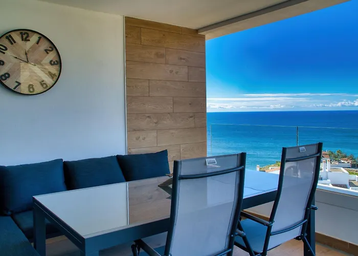 New Sunset Views Апартаменты *